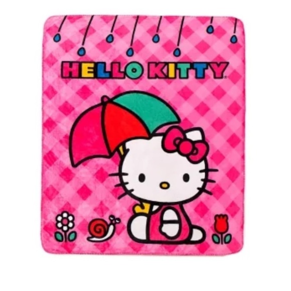 Hello Kitty "Rainy Day Kitty" 50" x 60" Cloud / Faux Fur Throw Blanket - Picture 2 of 7